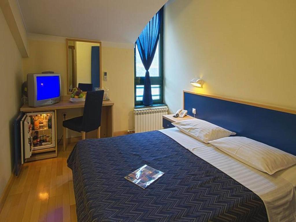 Hotel Cubic Laktaši Pokoj fotografie